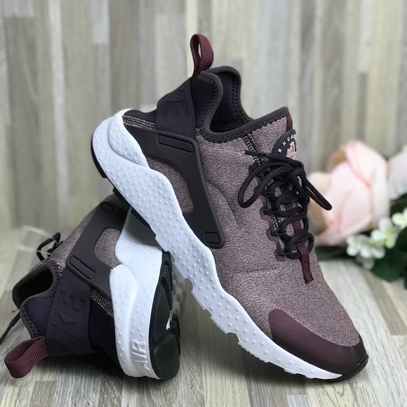 NWT Air Huarache Ultra PRM Burgundy Mousse WMNS - Picture 2 of 8